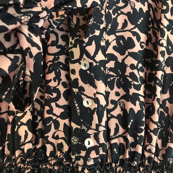 4 for $35 🍄 Navy & Pink Satin Max Studio Pace Print Dress - Picture 5 of 11